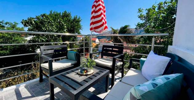 Apartment Radojevic – auf zwei Etagen, mit Parkplatz
