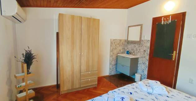 Apartment Radojevic – auf zwei Etagen, mit Parkplatz
