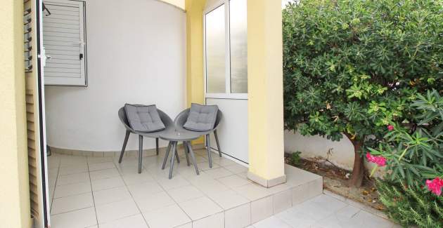 Studio-Apartment Rozman Beach – strandnah, mit Terrasse