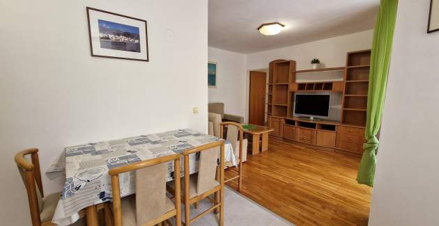 Apartment Sersić Nr. 3 – 550 m vom Strand entfernt