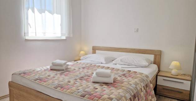 Apartment Slabek – mit Balkon, 300 m vom Strand entfernt