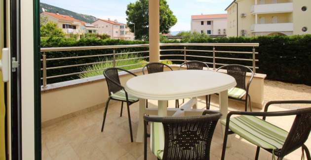 Apartment Smojver Nr.1 – komfortabel, mit Terrasse