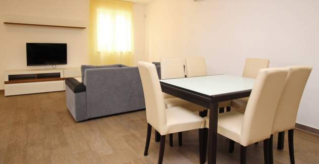 Apartment Smojver Nr. 2 – komfortabel, mit Terrasse