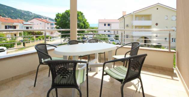 Apartment Smojver Nr. 3 – komfortabel, mit Balkon