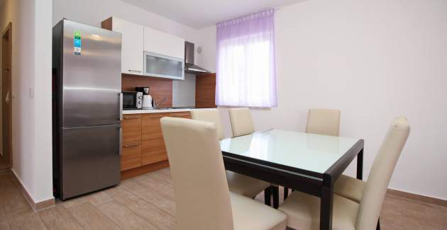 Apartment Smojver Nr. 3 – komfortabel, mit Balkon