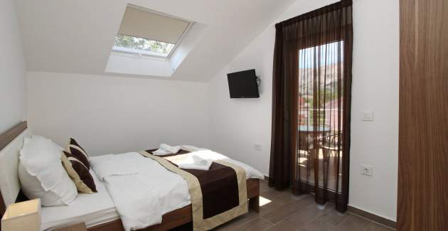 Apartment Smojver Nr. 6 – komfortabel, mit Balkon