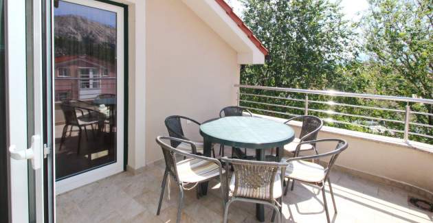 Apartment Smojver Nr. 6 – komfortabel, mit Balkon