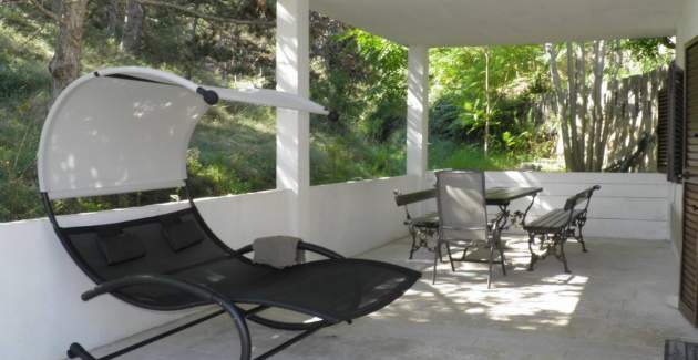 Apartment Starčević-Filipović mit Garten und Grill, 150 m vom Strand entfernt