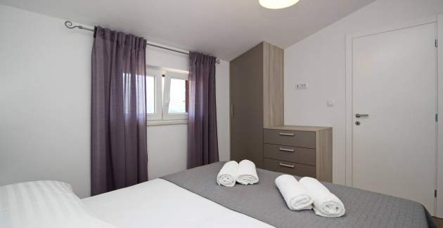 Charmantes Apartment Sunshine Nr.5 – mit Balkon, 300 m vom Strand entfernt