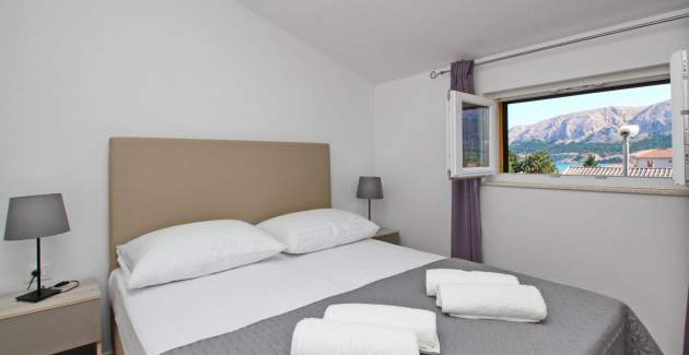 Charmantes Apartment Sunshine Nr.5 – mit Balkon, 300 m vom Strand entfernt