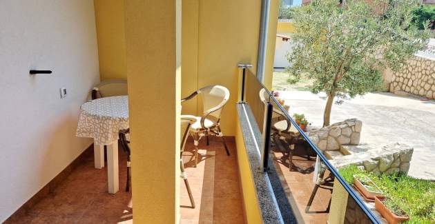 Charmantes Wohnung Sunshine BS - mit Balkon, 300 m vom Strand entfernt