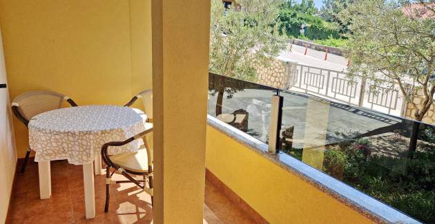 Charmantes Wohnung Sunshine BS - mit Balkon, 300 m vom Strand entfernt