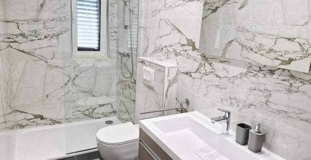 Charming Apartment Sunshine DR - with Balcony, 300 m from the Beach