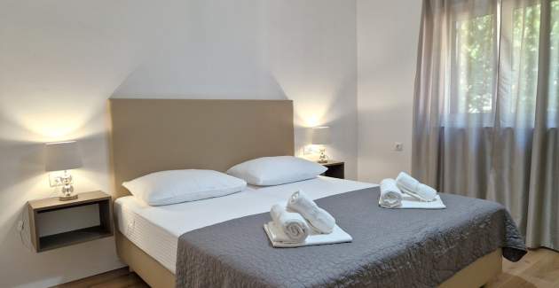 Charming Apartment Sunshine DR - with Balcony, 300 m from the Beach