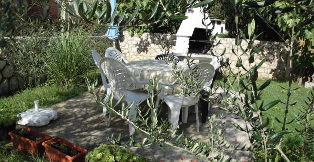 Charming Apartment Sunshine DR - with Balcony, 300 m from the Beach