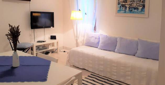 Apartment Valić (stari) – in der Nähe des Zentrums, 250 m vom Strand entfernt