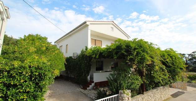 Apartment Valić (stari) – in der Nähe des Zentrums, 250 m vom Strand entfernt