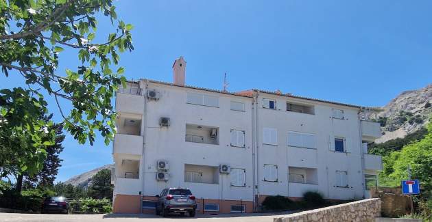 Apartment Vavrickova – mit Balkon, 400 m vom Strand entfernt