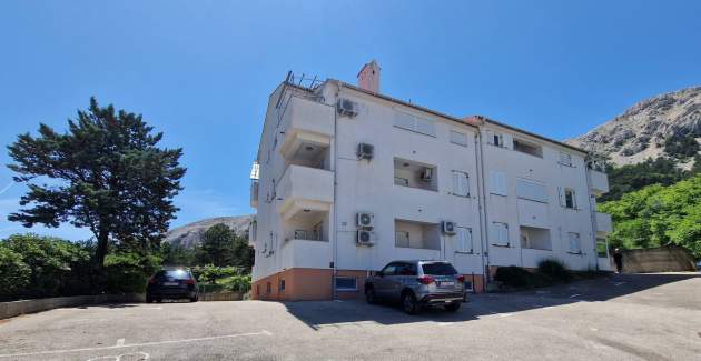 Apartment Vavrickova – mit Balkon, 400 m vom Strand entfernt