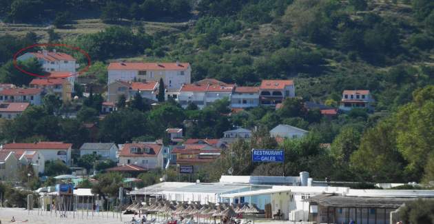 Apartment Vavrickova – mit Balkon, 400 m vom Strand entfernt