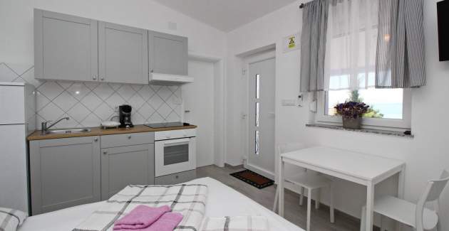 Studio-Apartment Lavanda Nr. 5 – am Meer, mit Meerblick