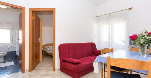 Apartment Zic Nr. 5 – mit Balkon, 350 m vom Strand entfernt