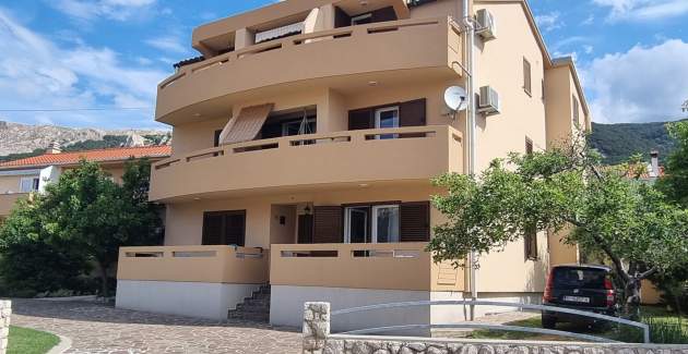 Apartment Dean – mit Balkon und Meerblick