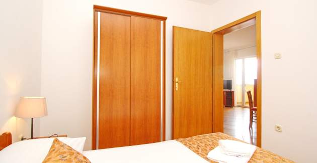 Apartment Limun 3 – mit Balkon, 350 m vom Strand entfernt