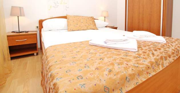 Apartment Limun 3 – mit Balkon, 350 m vom Strand entfernt