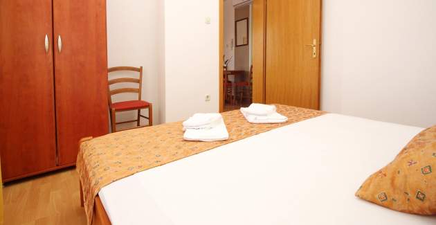 Apartment Limun 3 – mit Balkon, 350 m vom Strand entfernt