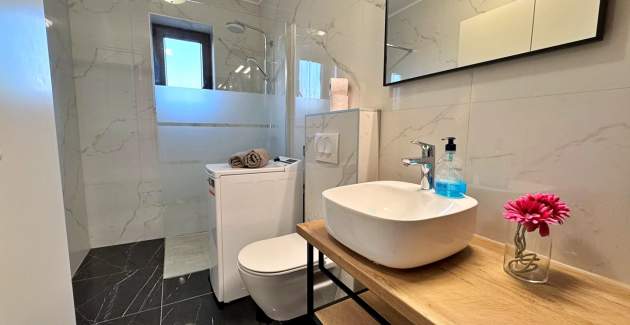 Apartment Katarina 2 – Meerblick