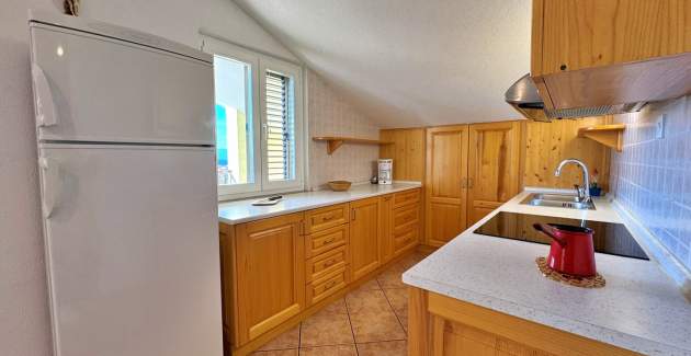 Apartment Pavle 3 – Dachgeschoss, Meerblick