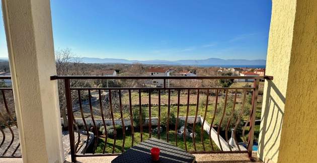 Apartment Pavle 3 – Dachgeschoss, Meerblick
