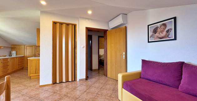 Apartment Pavle 3 – Dachgeschoss, Meerblick