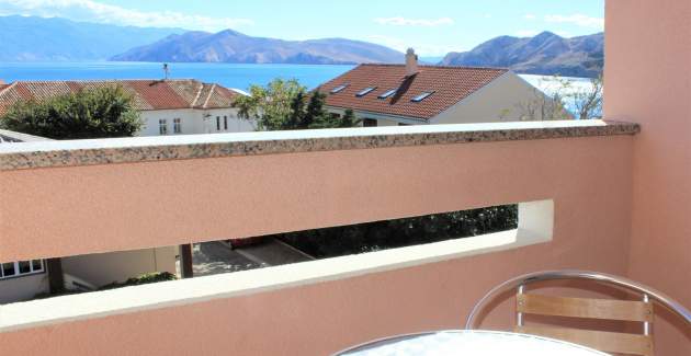 Apartment Lucijana Nr. 8 – mit Balkon, 150 m vom Strand entfernt