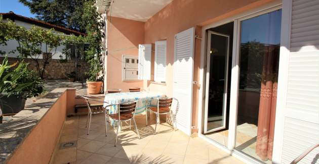 Apartment Lucijana Nr. 9 – mit Balkon, 150 m vom Strand entfernt