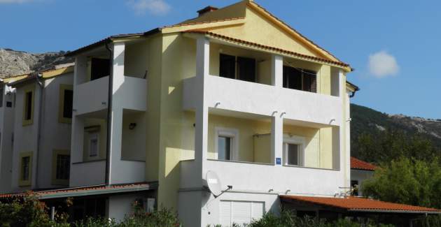 Klassisches Apartment Miljenka Nr. 5 – mit Balkon und Parkplatz