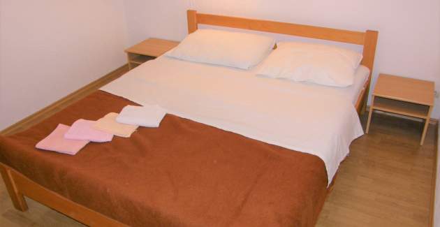 Klassisches Apartment Miljenka Nr. 5 – mit Balkon und Parkplatz