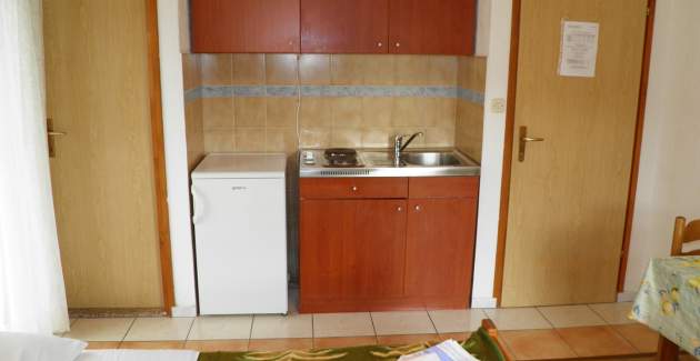 Studio-Apartment Miljenka Nr. 6 – mit Balkon und Parkplatz