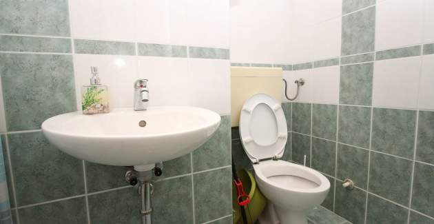 Studio Mul Nr. 3 Dr – für 4 Personen, mit Terrasse