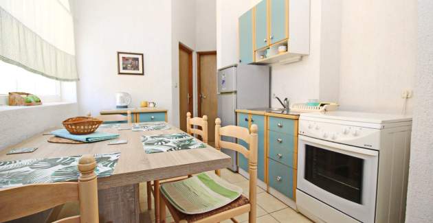 Apartment Mul Nr. 8 Dr – mit Balkon und Parkplatz