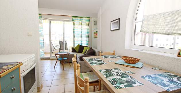 Apartment Mul Nr. 8 Dr – mit Balkon und Parkplatz