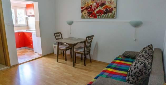Apartman Petrica br. 1 – bez balkona, smješten u mirnom mjestu Jurandvor pokraj Baške