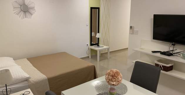 Studio-Apartment Gorica 2 Nr. 13 – mit Pool, Untergeschoss