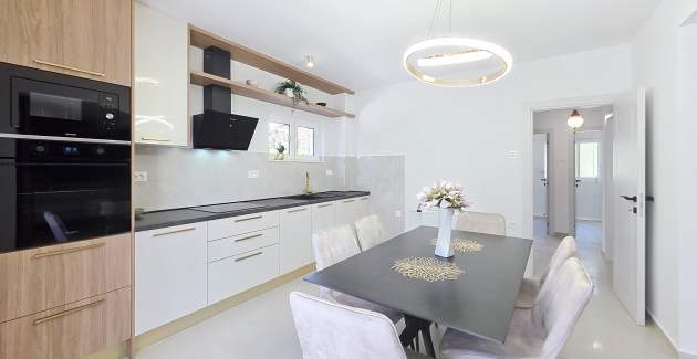Apartman Gabrijela za 4 osobe – s terasom, 450 m od plaže