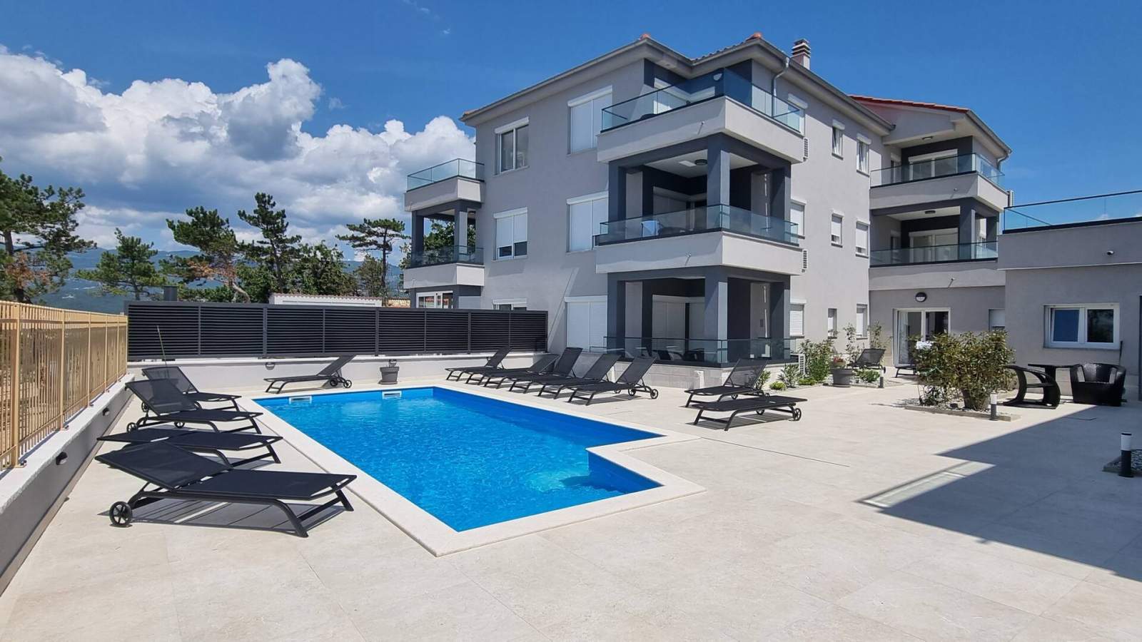 Apartment Punta Silo B3 – Pool und Meerblick