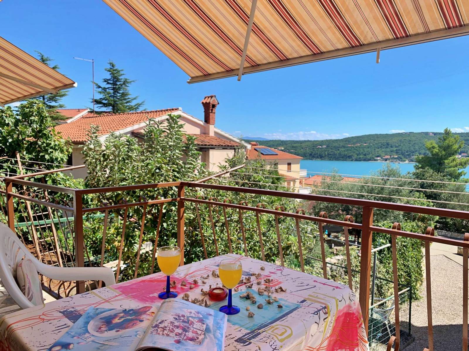 Apartment Santic M – Meerblick