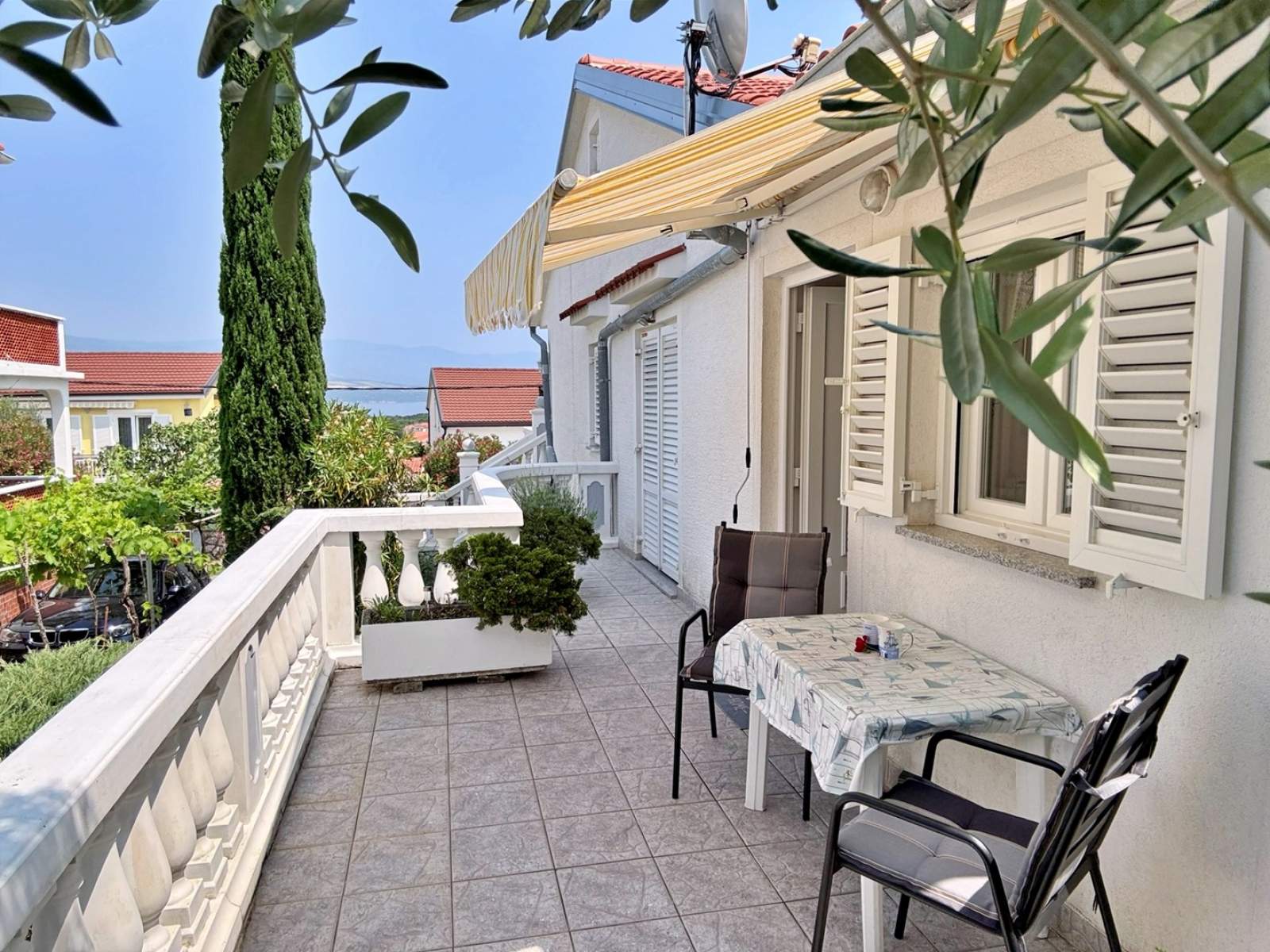 Apartment Zlatica – Balkon