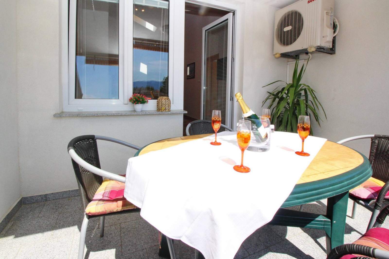 Apartment Dorcic AQ 1 – zentrale Lage, nahe dem Strand