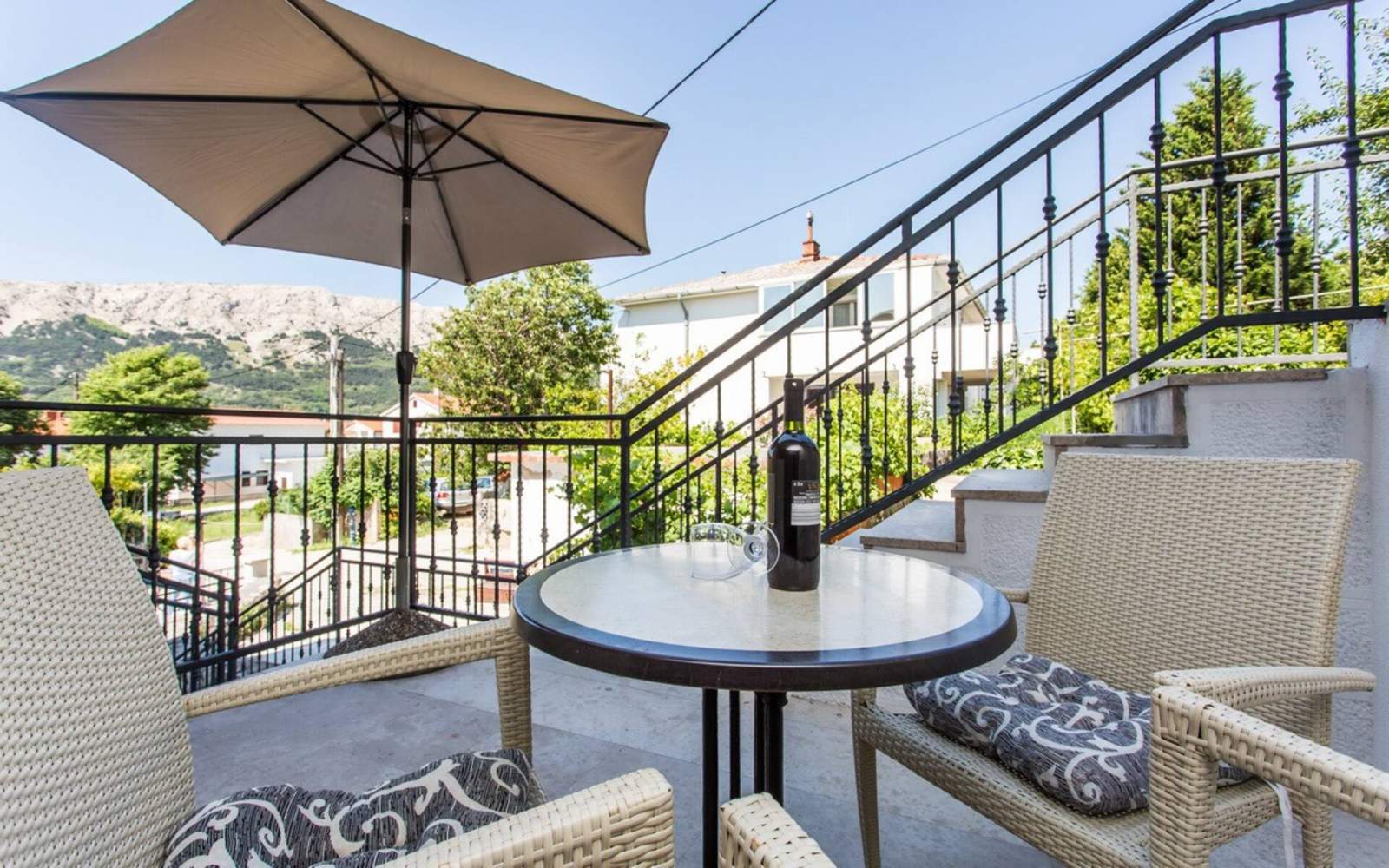 Studio-Apartment Berisha 1 Nr.1 – mit Balkon